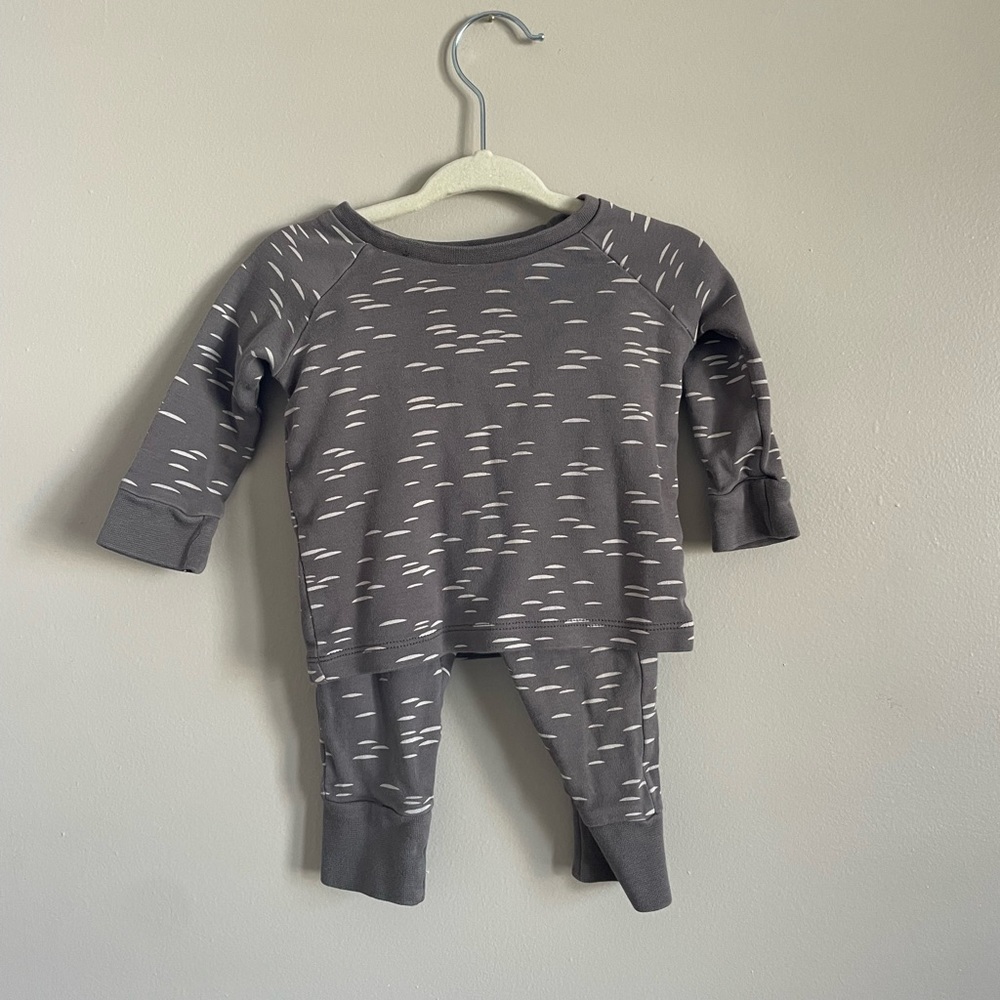 Colored Organics pajama/lounge set